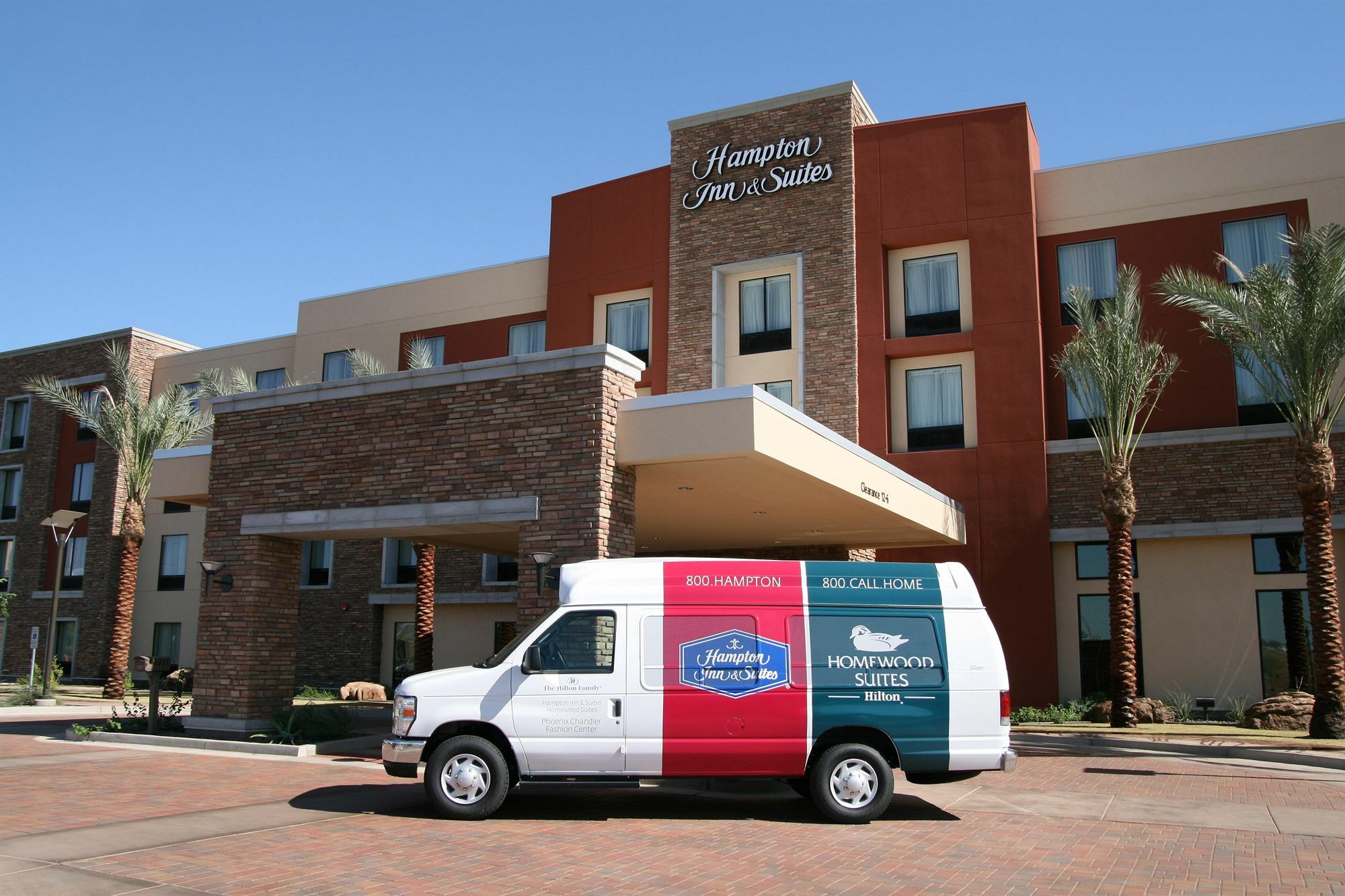 Hampton Inn & Suites Phoenix Chandler Fashion Center Exterior photo